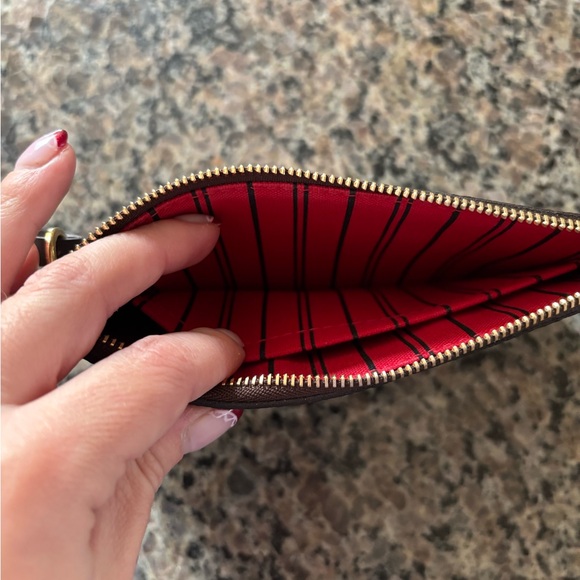 LV PM Wristlet - Picture 4 of 7